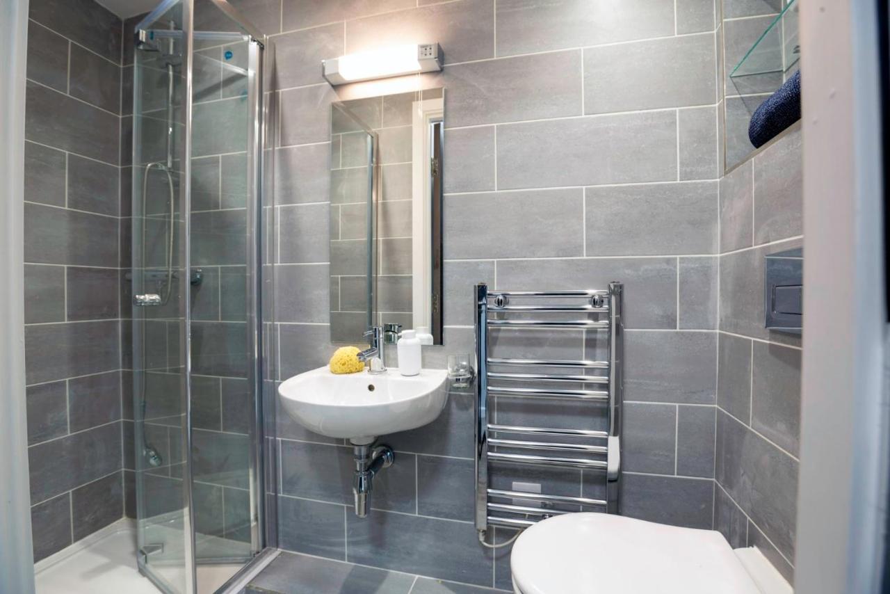 Minimalist Studio Apartments At Westcombe House In Greenwich ロンドン エクステリア 写真